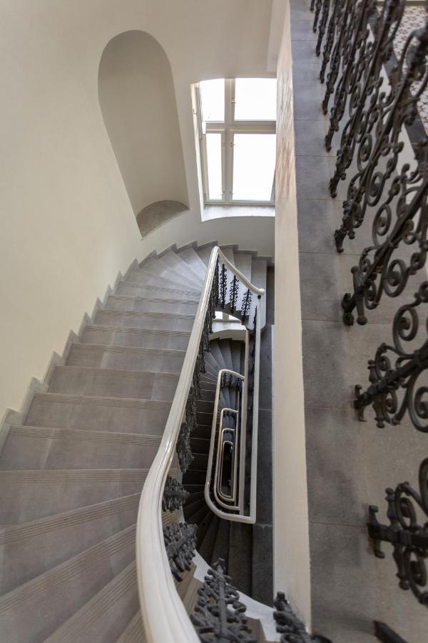 Sunlit Studio Near Wenceslas Square By Prague Days Apartamento Exterior foto