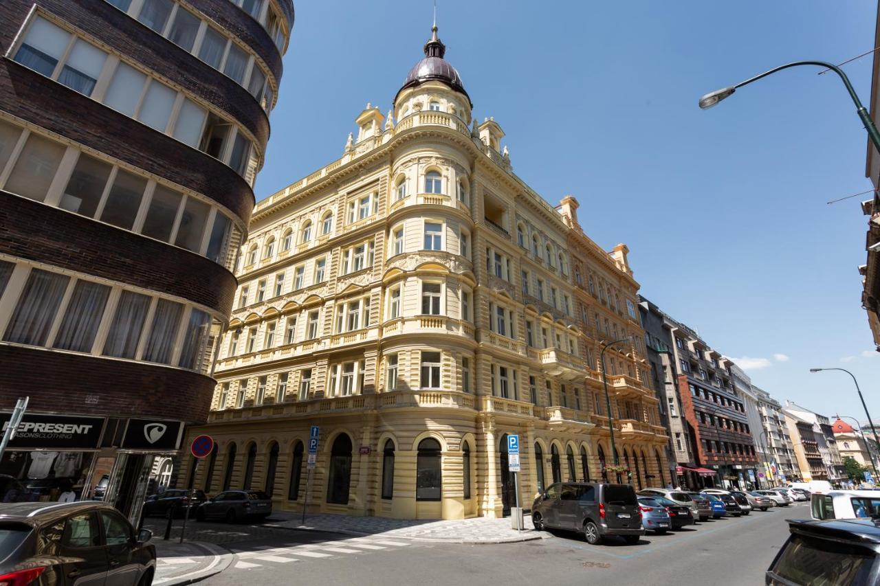 Sunlit Studio Near Wenceslas Square By Prague Days Apartamento Exterior foto